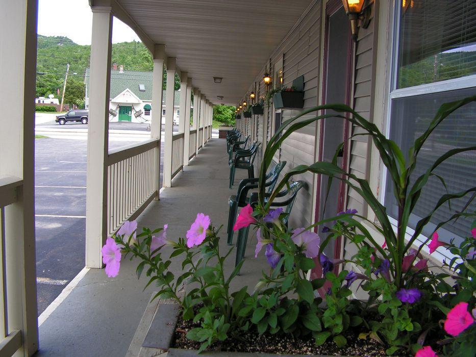 Mt. Madison Inn & Suites Gorham Exterior foto